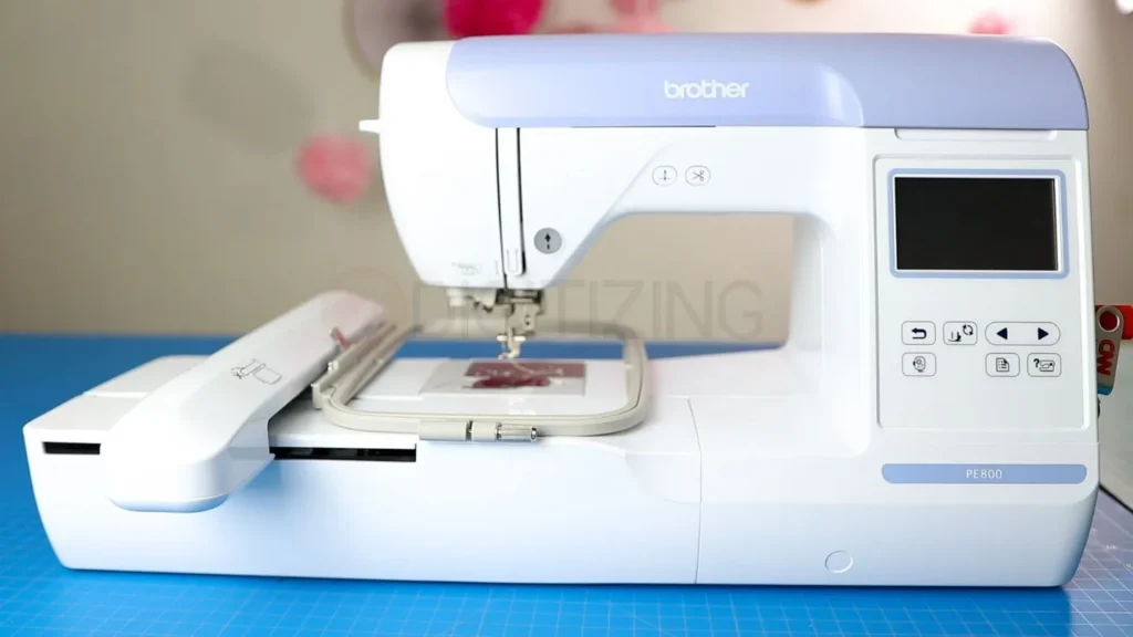 Qu’est-ce que la Brother PE800 est réellement (broderie uniquement)&nbsp;?